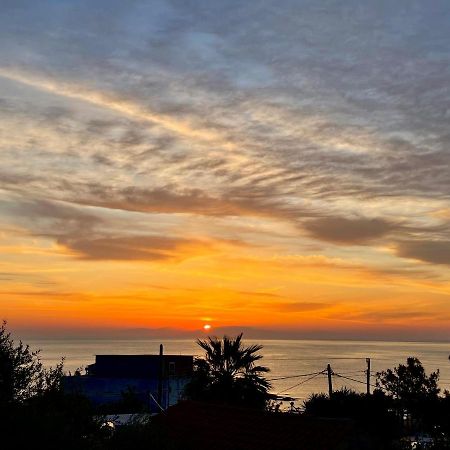 "Sunrise Stegna" 1 Daire Archangelos  Dış mekan fotoğraf